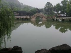 -灵岩山风景区