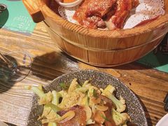 -胡桃里音乐酒馆(环亚凯瑟琳广场店)