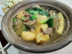 牛肉砂锅-老西白点心店
