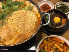 -同堂韩国料理炭火烤肉(彩虹广场店)