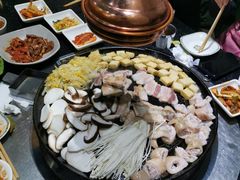 -海花锅盖烧烤店(怡馨家园店)