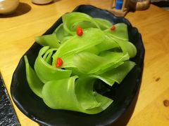 青笋-洪氏嗨捞·广东猪肚鸡·椰子鸡火锅(西咸万象城店)