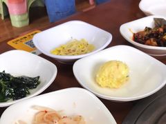 -亲昵春川鸡排(韩国美食街店)