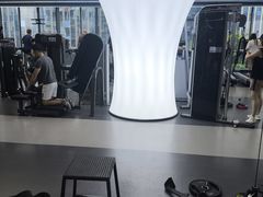 -超鹿运动(五四路恒力城店)