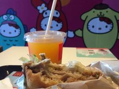 -麦当劳(龙洞店)