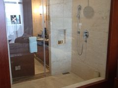 iphone_upload_pic-许昌花溪大酒店