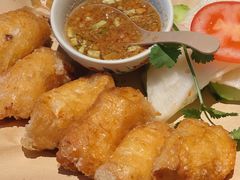 -大头虾越式风味餐厅(光明广场店)