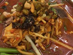-红鼻子桂林米粉(金唐新光界店)