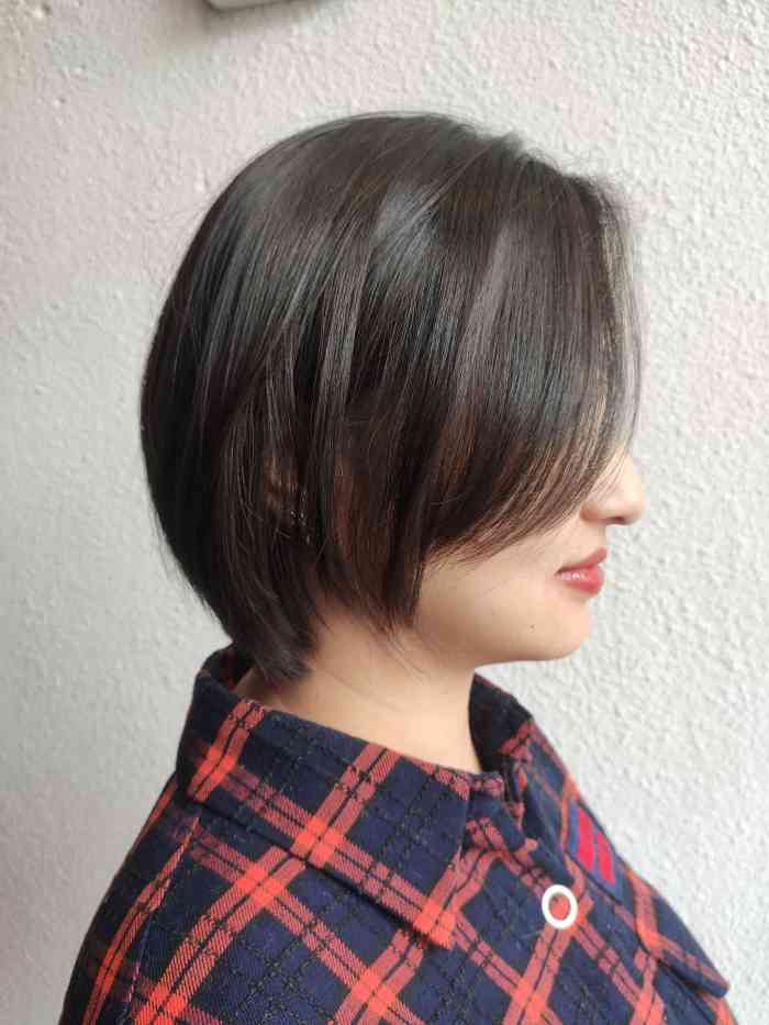 她雅发型(新界店)-"【项目】剪发一大早剪个头发,,心情好好.