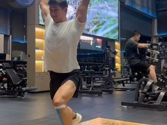 -滨力健身俱乐部