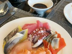 -云端西餐厅(南宁龙光那莲豪华精选酒店)