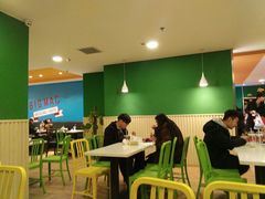 大堂-麦当劳(季平店)
