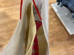 -优衣库(南宁江南万达店)