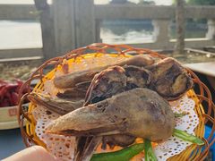 -聚汇三少·龙虾·中餐厅(莫邪路新天地店)