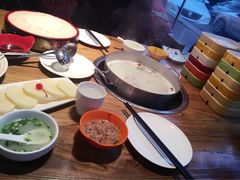 -龙记斑鱼火锅鲜切牛肉自助(红山路店)