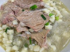 小炒羊肉泡馍（优质）-刘信牛羊肉小炒泡馍(回民街店)