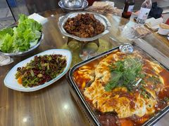 -邹胖哥好好吃餐馆(荔波美食街店)