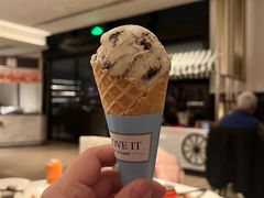 -鲜艳西餐厅(衡山路十二号华邑店)