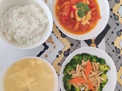 -爱月宝月嫂育儿嫂(太原店)