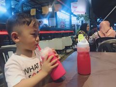 -uncle jai cafe