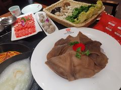 -重庆德庄火锅(体育中心店)