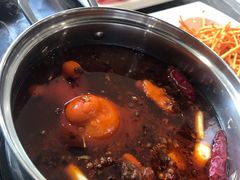 -何鲜菇火锅(大营盘店)