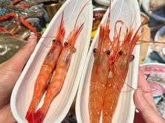 -雍容荟帝王蟹活龙虾展台自助(IFS黑金店)