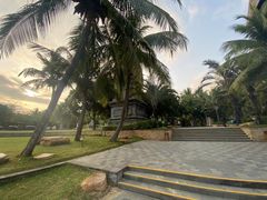 -海南清水湾莱佛士酒店