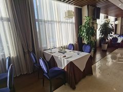 靠窗位-和润艺术酒店-自助早餐厅