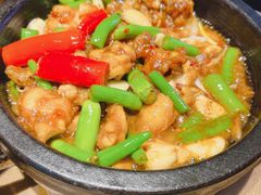 石锅牛蛙-新发现(宝山龙湖店)