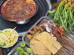 -灌县老妈砂锅串串香(万科红生活广场店)