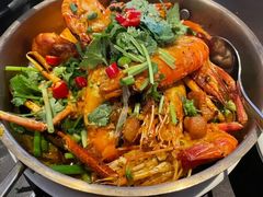 -大头虾越式风味餐厅(光明广场店)