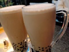 大红袍珍珠奶茶-湊湊火锅·茶憩(磐基中心店)