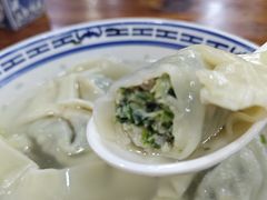 菜肉大馄饨-德兴老面馆(德平路店)