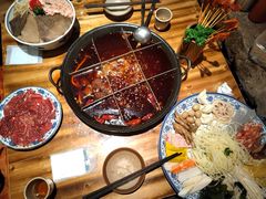 -周小明火锅(黑金冠社区店)