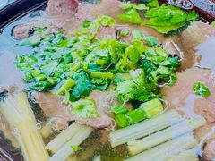 -牛四娃跷脚牛肉·非物质文化遗产传承名店(峨眉山店)