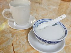 -周大娘牛乳(旧寨古村总店)
