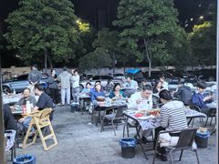 -老班长·小龙虾·鲜货烧烤大排档(金街美地店)