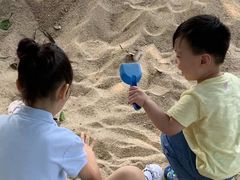 -青青世界