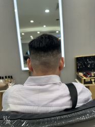 -八佰伴8008星级形象店