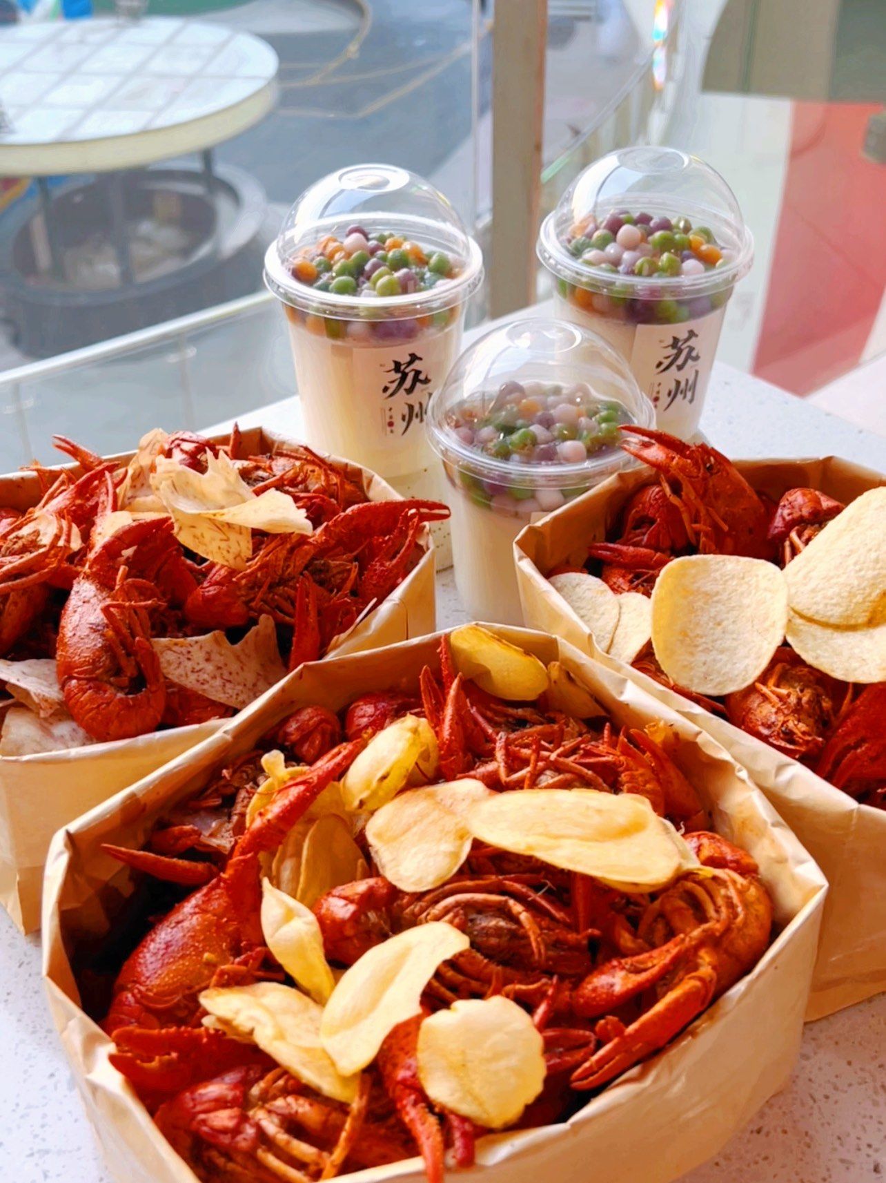 欢乐龙虾大排档