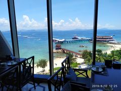 -蜈支洲岛珊瑚酒店临海阁中餐厅