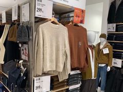 -优衣库(广州天河领展广场店)