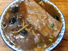 -清真高老大牛排胡辣汤(嵩山路总店)