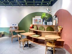 用餐区-Catch Bagel(芳草地店)