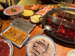 -周小明火锅(黑金冠社区店)