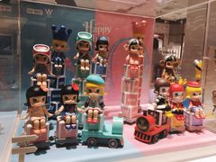 -泡泡玛特POPMART(国金街店)