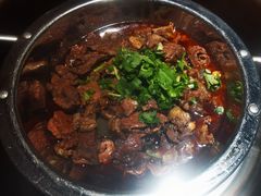 -大众跷脚牛肉馆·非遗传承单位(峨眉山店)