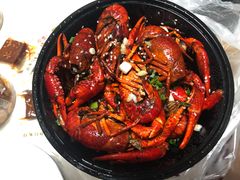 -巴厘龙虾·榜首油焖大虾(音乐学院·沿江酒馆店)