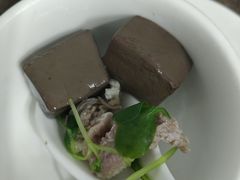 -华哥新鲜猪精品美食